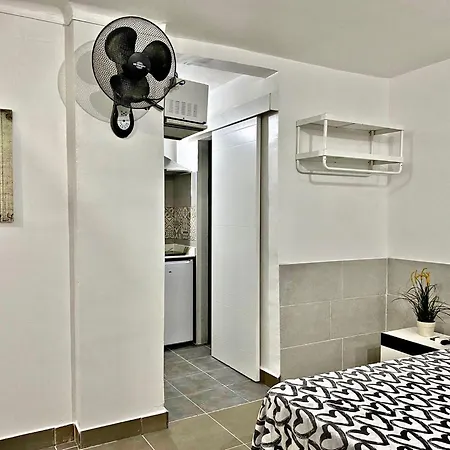 Apartment Nice In By Perita Next Metro St T1 Barcelona