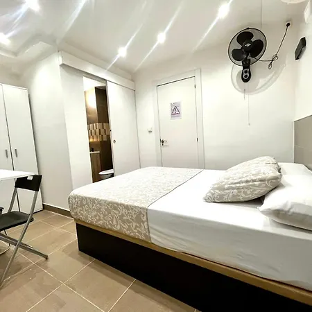 Apartment Nice In By Perita Next Metro St T1 Barcelona