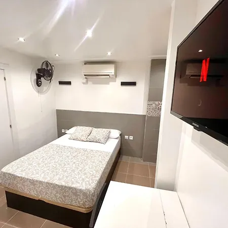 Apartment Nice In By Perita Next Metro St T1