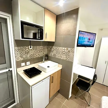 Apartment Nice In By Perita Next Metro St T1 *